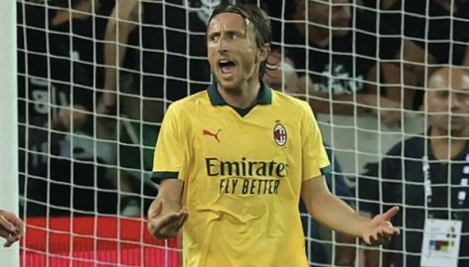 在中场, 一直缺少的, 你并且训练 在中场, 一直缺少的, 你并且训练