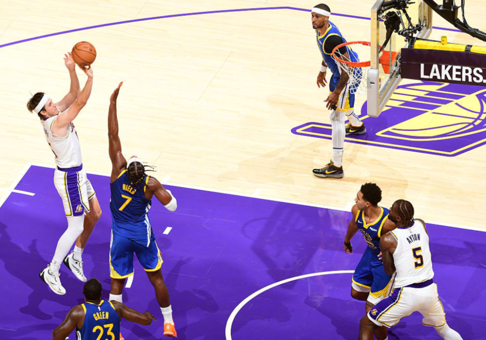 北京时间, 节末拉拉维 北京时间, 节末拉拉维