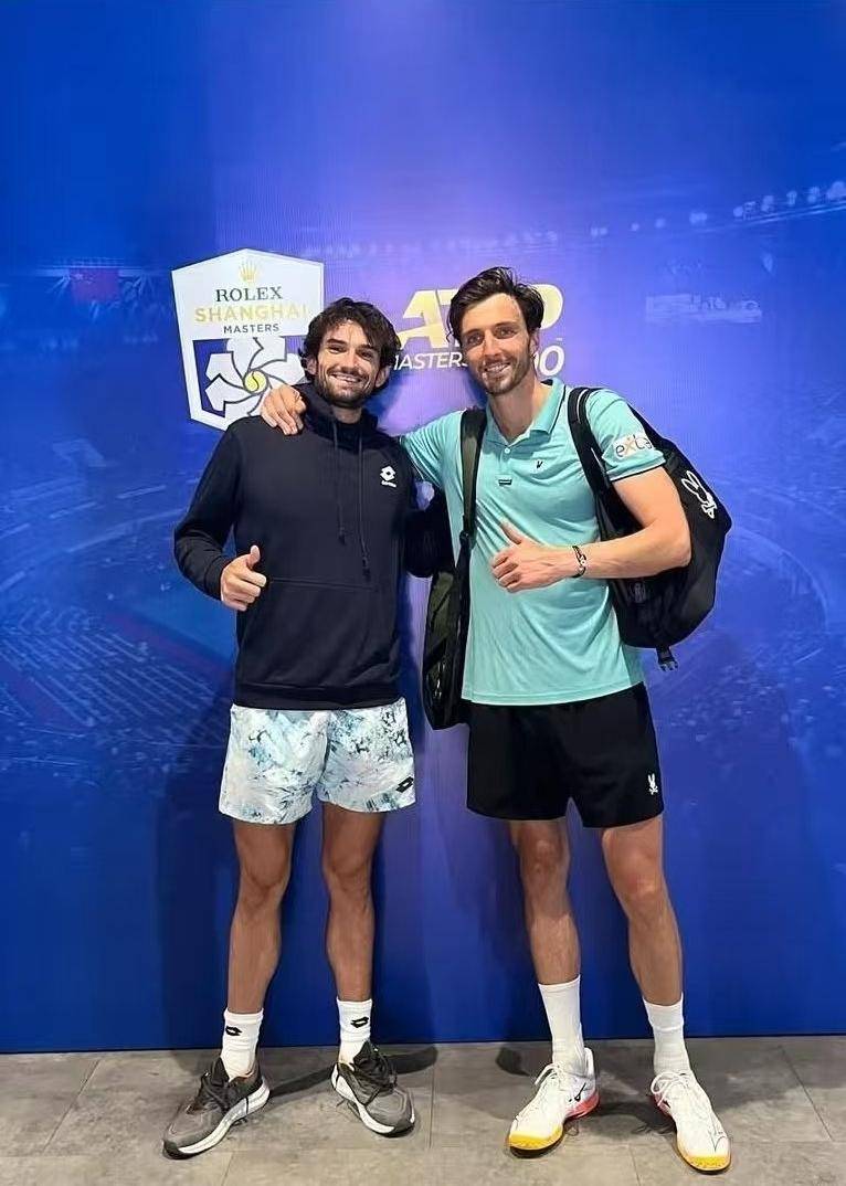 都能说得出, 了两大纪录